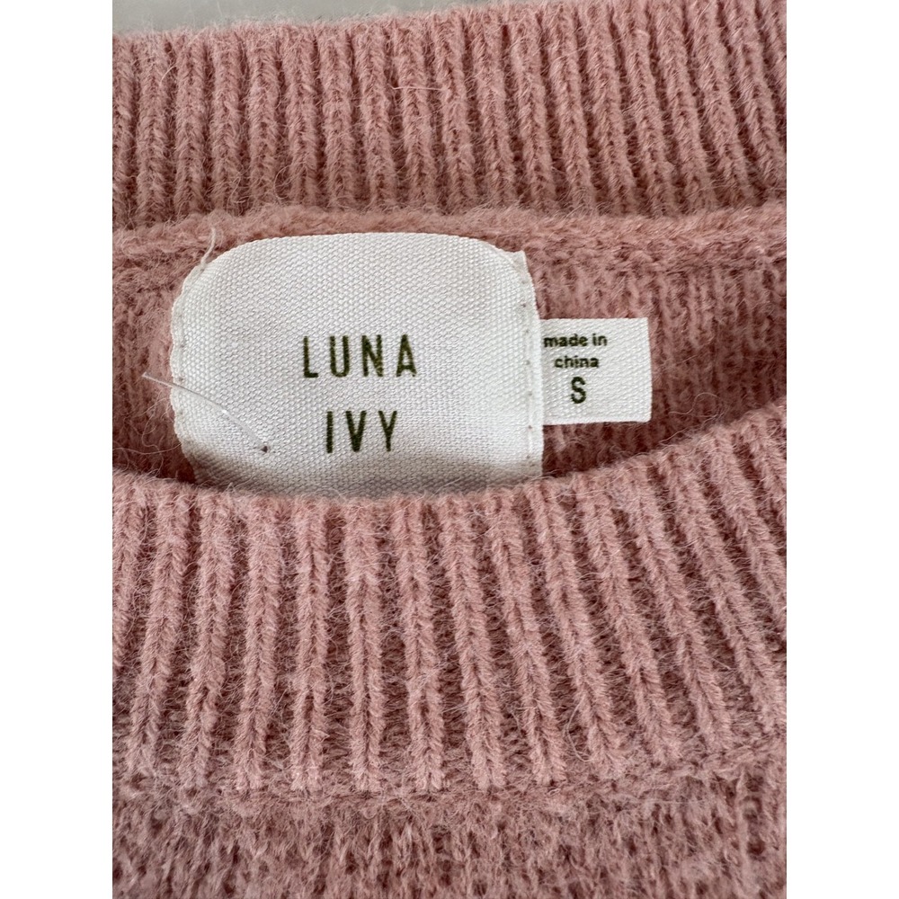 Luna & Ivy Women's Pink Sweater with White Bow Accents Size Small S - Picture 3 of 8